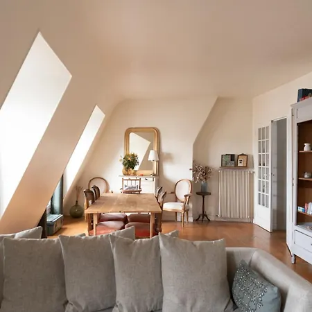 Apartment Lovely Cocoon With A Pleasant View Of Sacre-coeur Paris